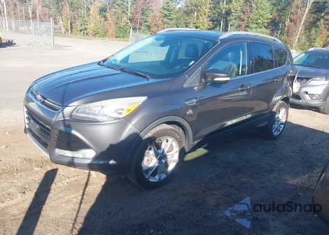 2016 Ford Escape Titanium из США, поврежденный, VIN 1FMCU9J98GUA47990